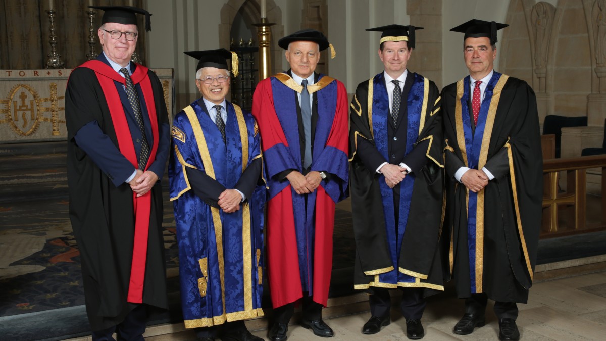 Tufan Erginbilgiç receiving his Honorary Degree from Surrey
