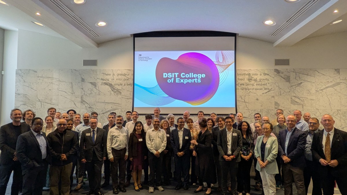 DSIT college of experts members all in one room